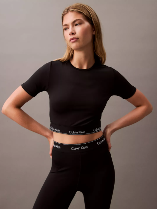 Modern Sport Cropped Slim Fit Crewneck T-Shirt